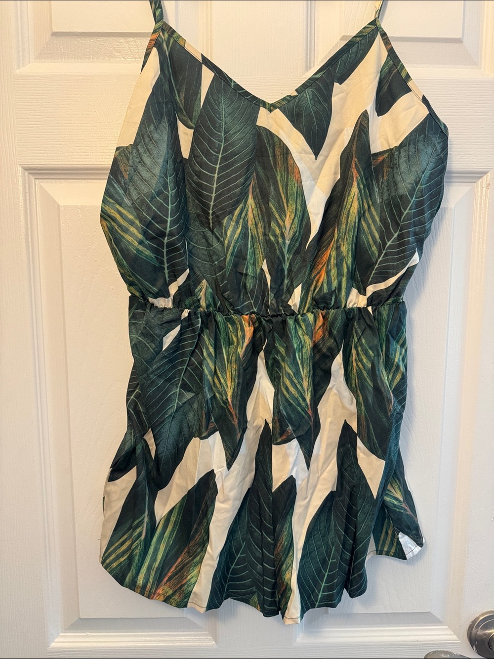 SHEIN Green Leaf-Print Spaghetti Strap Romper